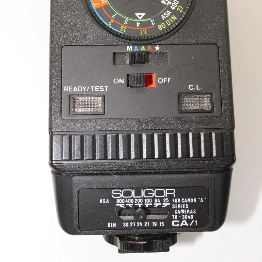 Soligor Dedicated Electronic Flash 24D Auto-Thyristor